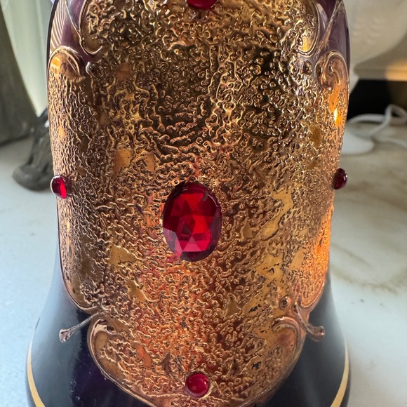 Vintage Purple & Gold Glass Decanter (Missing Stopper) - Picture 4 of 6